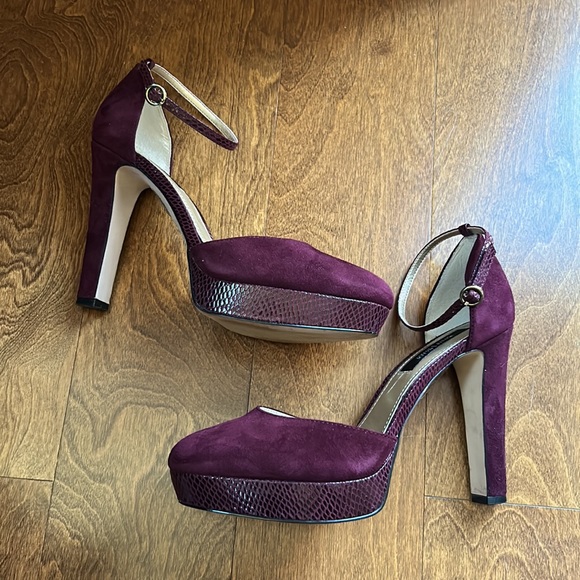 WHBM “Marianna” Suede And Snakeskin Embossed Leather Burgundy Heels - Picture 7 of 11